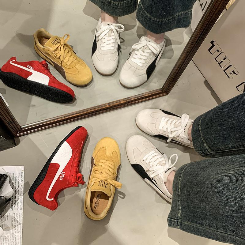 Sports Heightening Platform Explosion Women's Forrest Gump Shoes 2025 Internet Celebrity Moral Training Shoes Flat Spring Break White Shoes New