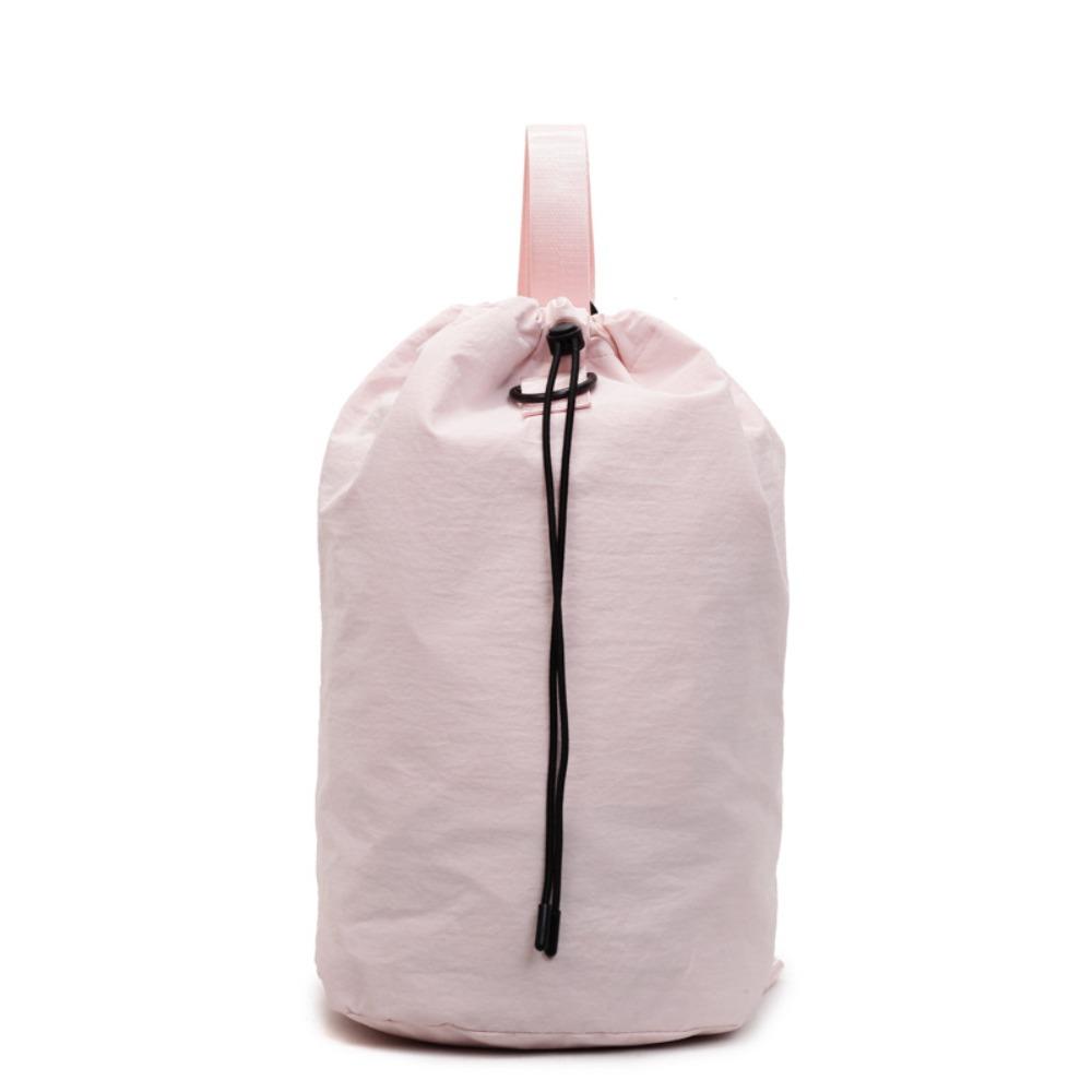 

Легкая фитнес-сумка через плечо однотонная на шнурке фитнес-сумка на все случаи жизни розовый