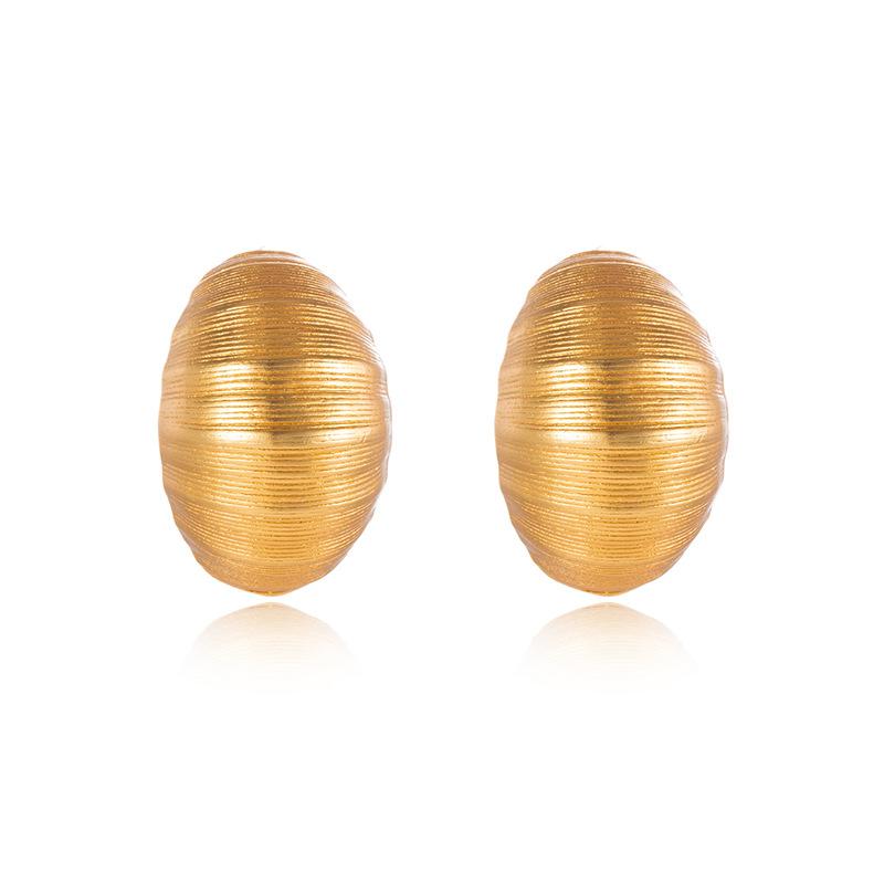 Ancient metal bean stud earrings, advanced sense brushed craftsmanship, exquisite earrings, light luxury, fashion, commuting, casual and versatile