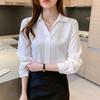 Bluză albă de damă cu croială slim fit pentru primăvara 2025 - Mânecă lungă, guler pătrat