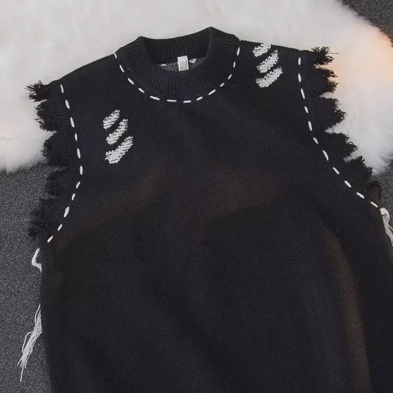 2023 Autumn Men's High Street Distressed Raw Edge Knitted Vest Sweater