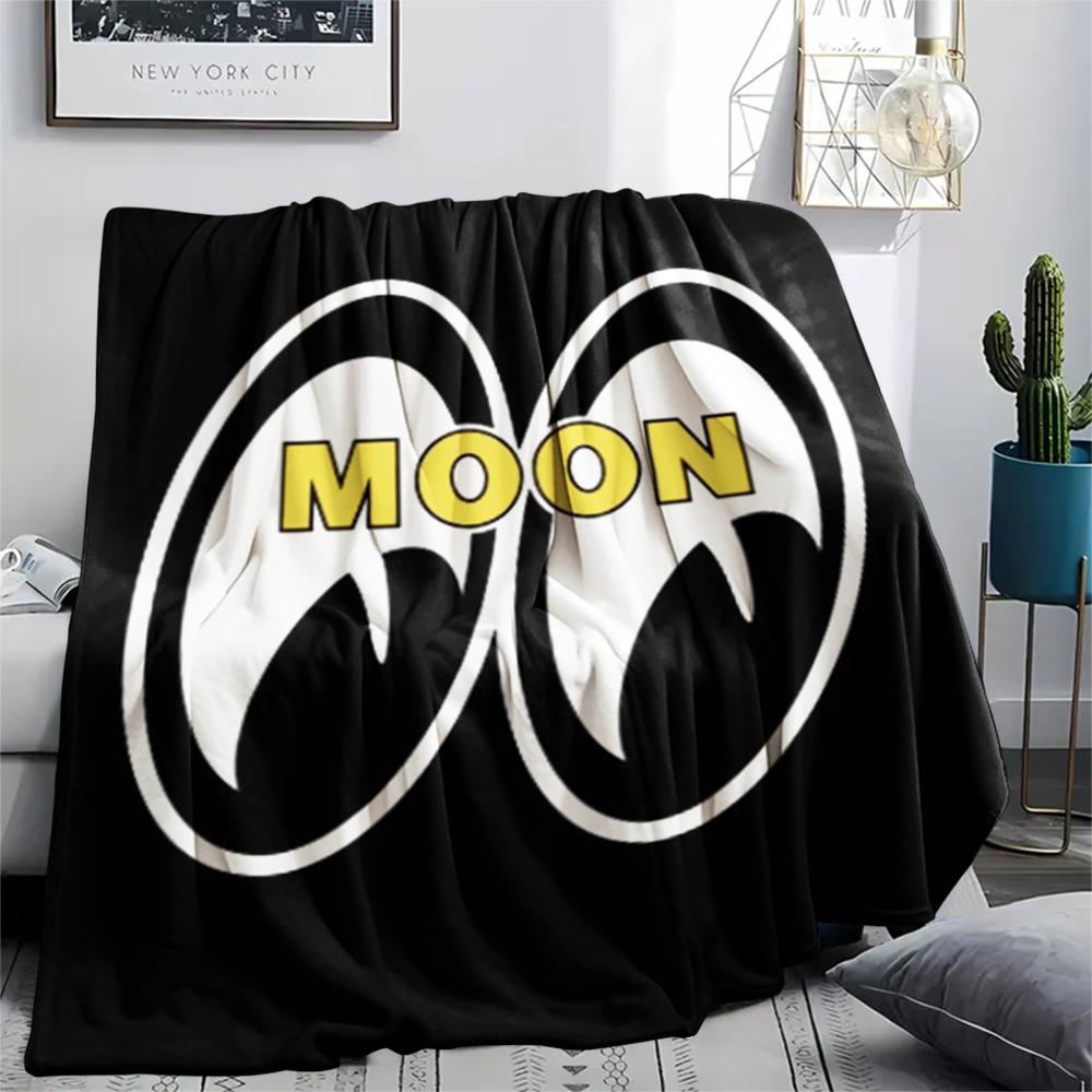 

Moon pattern Flannel Blanket, High quality Comfortable for All Seasons, Home Decor, Warmth and Comfort, Perfect for Gifts. 80cm x 120cm