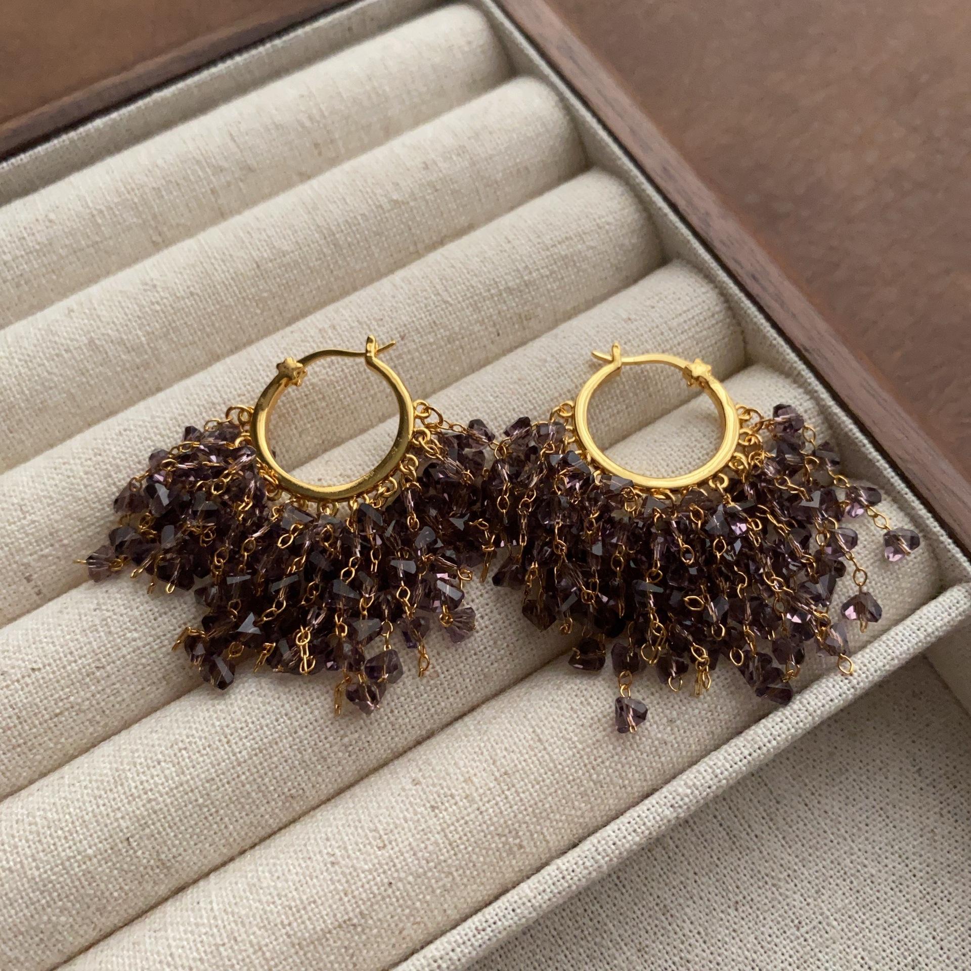 Retro bright and smart crystal fringed earrings artistic exquisite eye-catching elegant personalized earrings