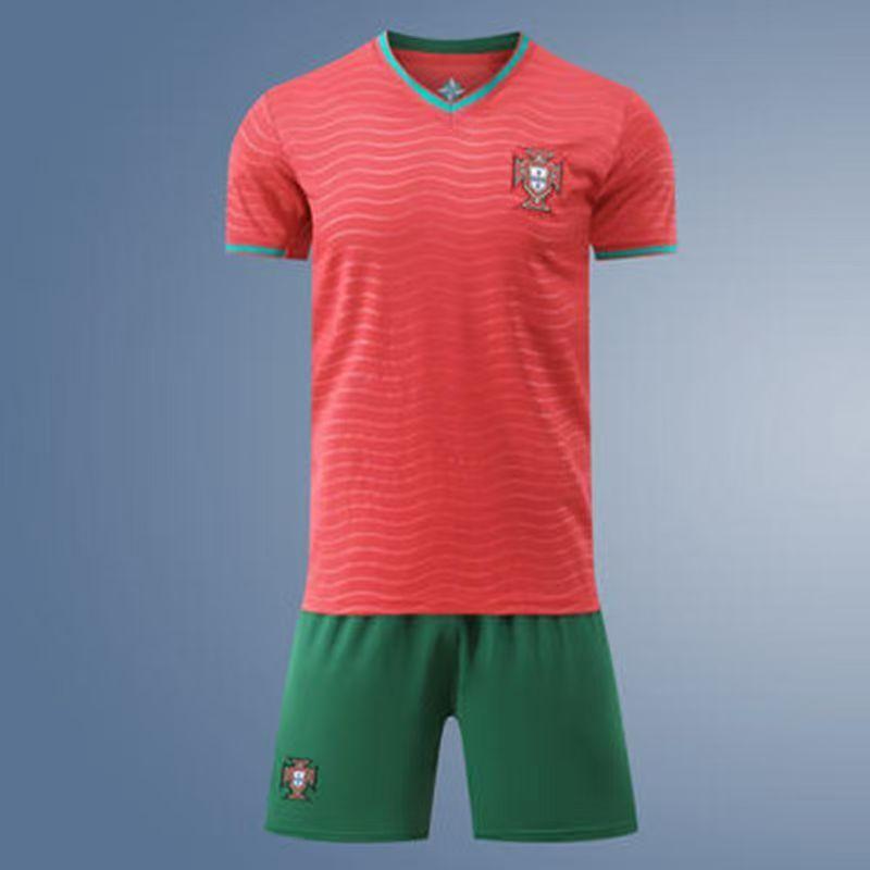 Passende Familien-Fußballtrikots zur WM 2026 - Fußballtrikot-Sets für Eltern & Kinder