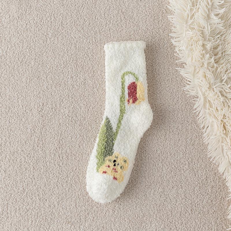 Female Autumn and Winter Thickened Lovely Tender Flowers Do Not Drop Hair Sleep Floor Socks