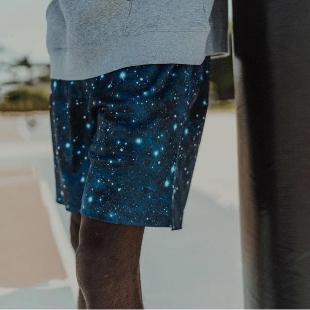 Amerikanischer Sporttrend Schnelltrocknende Strand-Basketballshorts für Männer und Frauen