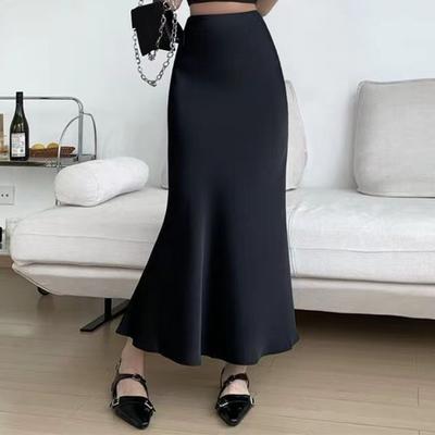 Gonne e pantaloni da donna – Gonne