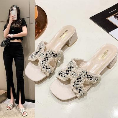 Slippers Women's Summer Outer Wear 2025 New Korean Version Versatile Open-toed Middle Heel Thick Heel Fairy Style Pearl Sandals Flat Bottom