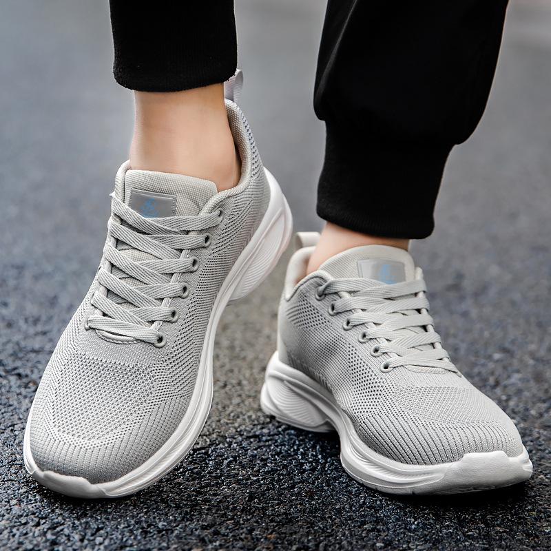 Men's Shoes Mesh Fly-woven Breathable Sports Casual Shoes Lightweight Non-slip Wear-resistant Comfortable Shoes