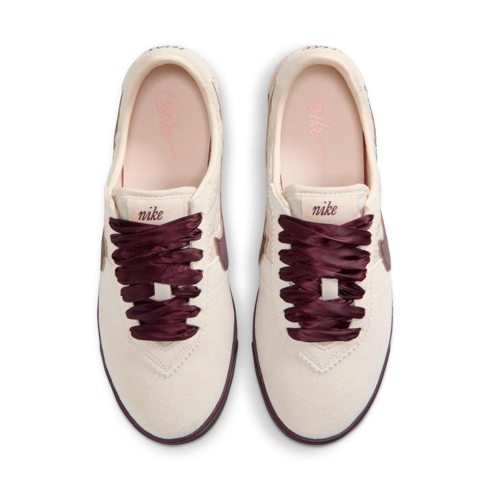 Nike W Astrograbber Lthr Se Wiq3367 299lghtcm Bgycr