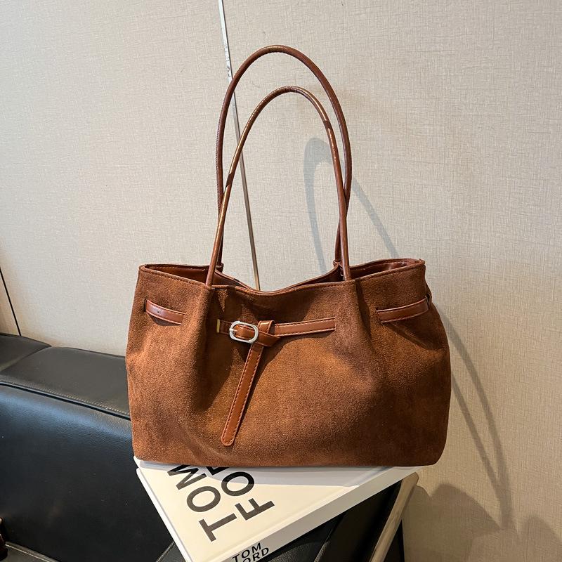 

Цветоблокировка Осенне-зимняя сумка-тоут - Универсальная сумка через плечо для通勤 для женщин с дизайном ремня