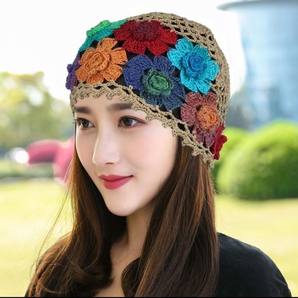 Women's Handmade Knitted Flower Turban Single Layer Hollow Mesh Gradient Color Elegant Artistic Ethnic Style Hollow Hat