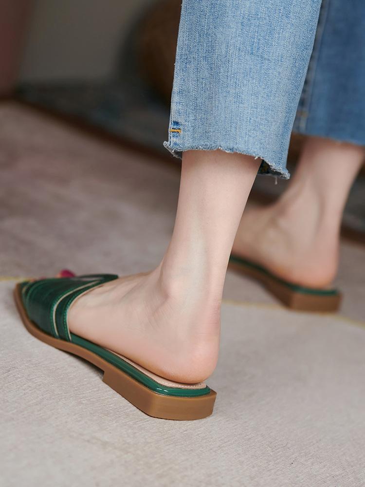 Green women's cool slippers casual square head lazy flat bottom 2025 summer new outer wear one word outer wear slippers