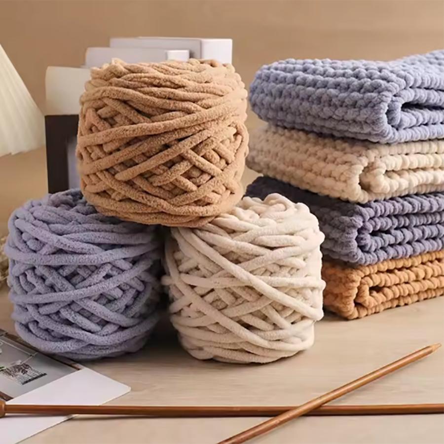 Chenille Knitting Yarn Soft Ice Strip Line Cotton Yarn DIY Wool Yarn for Hand Knitting Scarf Thick Wool Wholesale