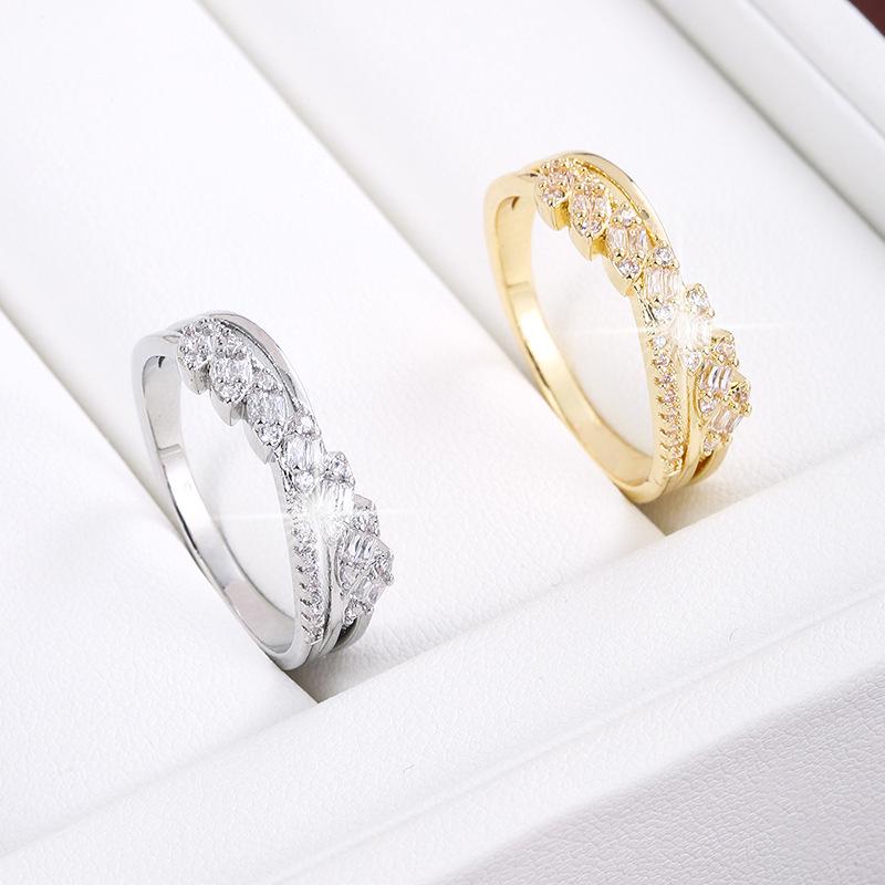 Elegant Oval Zircon Inlaid Ring - Fashionable Pure Copper Women's Jewelry