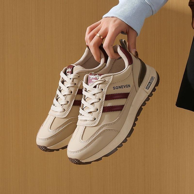 Sko damesko 2025 ny vår lett myk såle ikke slitne føtter Forrest Gump sko plattform pappasko reise allsidig