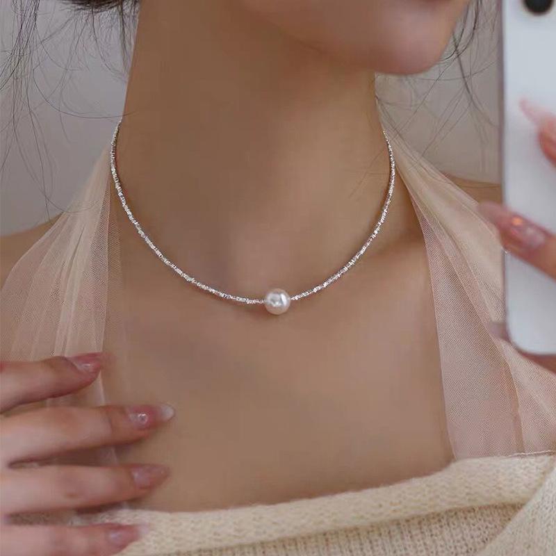 Collier ras du cou haut de gamme Galaxy argent perle pour femmes: Design unique Printemps/Été