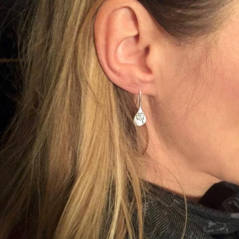 Women Vintage Earring Dandelion Design Classical Style Elegant Ear Stud Earring Jewelry