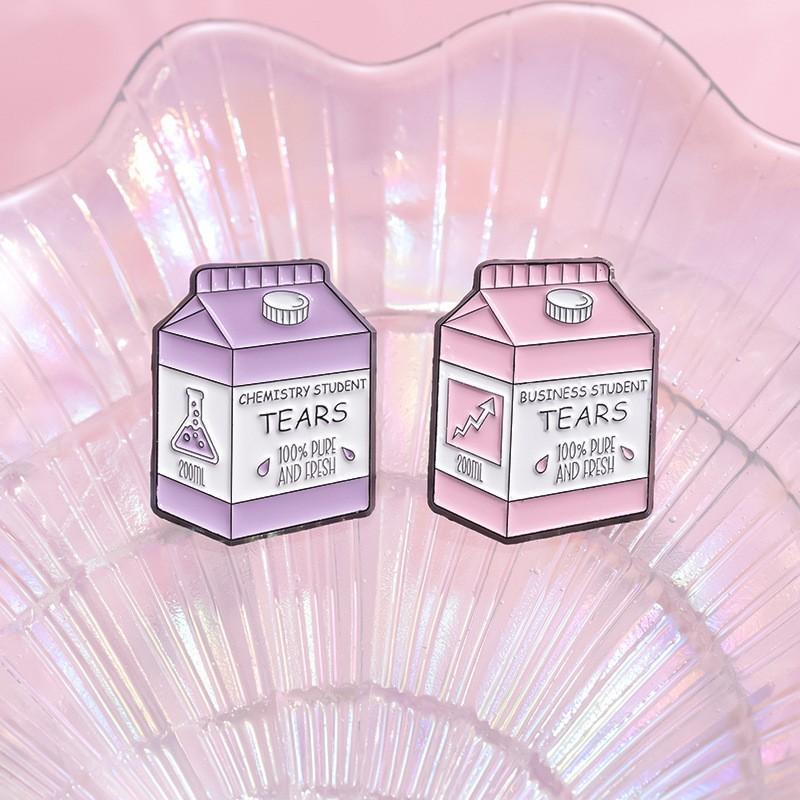 Milk Box Stylish Brooches Creative Alloy Pins For Trendy Men And Women Perfect For Summer 2024 Fashion