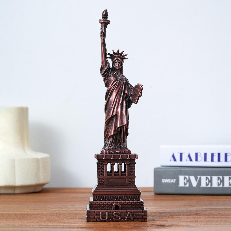 Statue of Liberty Metal Ornament: American Living Room Decor, Desktop Christmas Gift