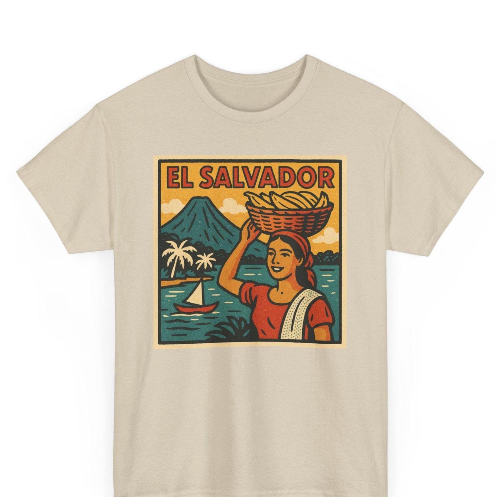 El Salvador Retro Comic T-Shirt: Vintage Salvadoran Pride Tee 4XL