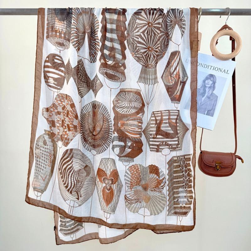 Fashion design sense retro niche lantern print scarf high sense trend temperament women travel photography long towel