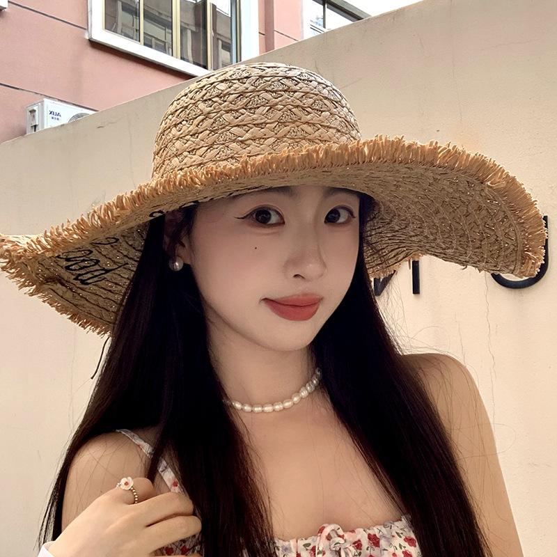 Straw Hat Seaside Hat Strapped Straw Hat Women's Summer Travel Sun Protection Beach Sun Hat Lace Edge Sun Hat
