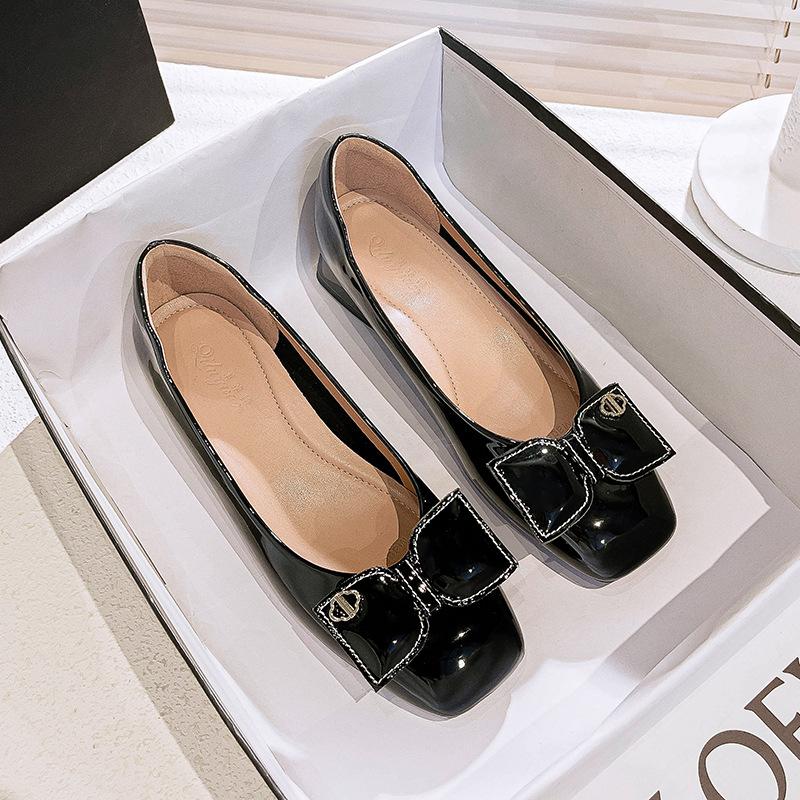 

Французские туфли на высоком толстом каблуке 2025 новая осенняя женская обувь квадратный носок бант красные туфли низкий каблук открытый подъем одинарные туфли 40 чёрный