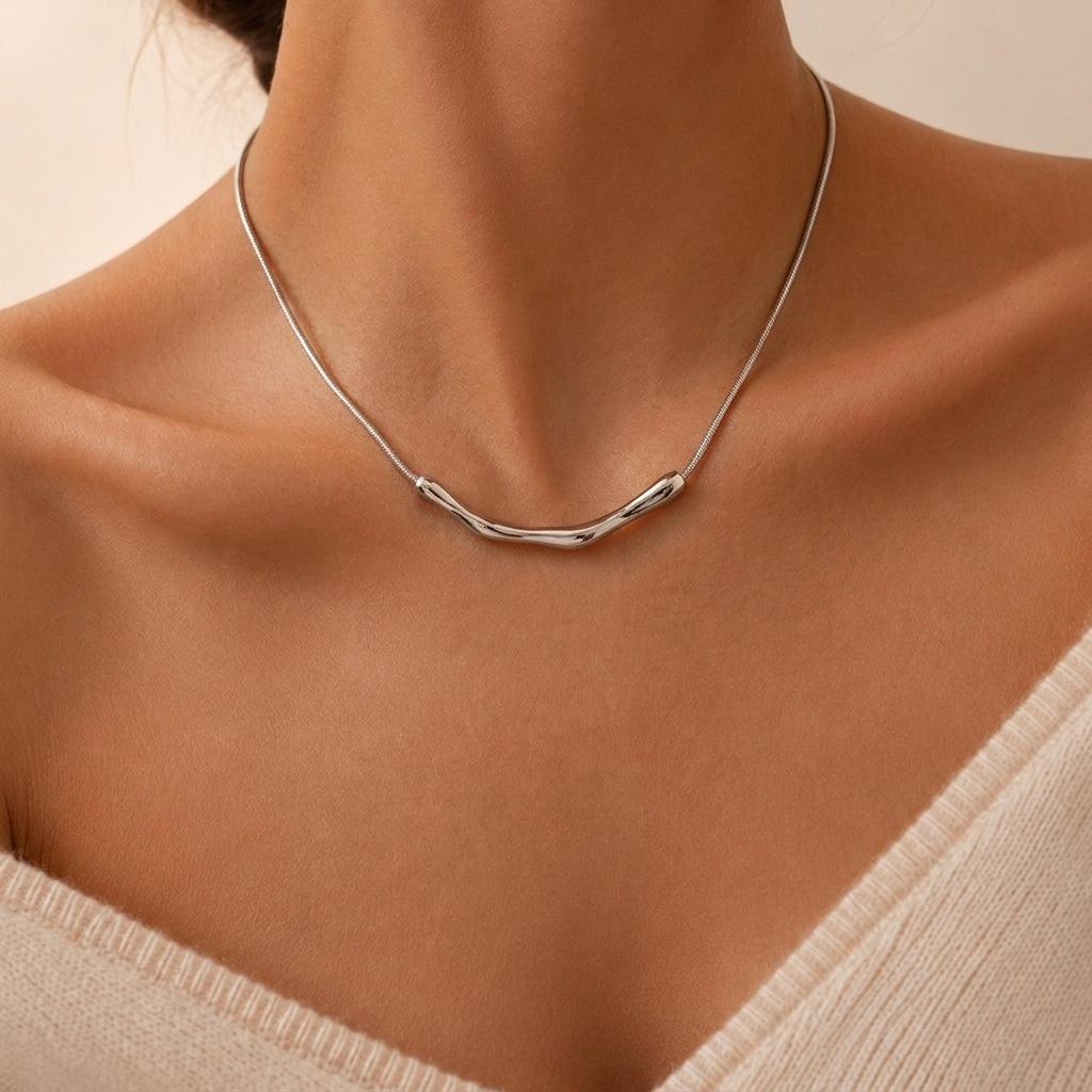 New stainless steel necklace 18k real gold European and American irregular pleated titanium steel neck chain jewelry