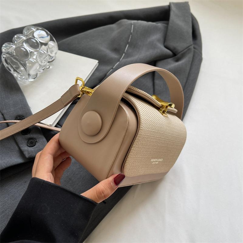 Modische kleine Umhängetasche aus Leder für Damen, Clutch mit verstellbarem Riemen, Hobo-Tasche mit Schnalle, Unterarmtasche für Reisen, Arbeit, Einkaufen