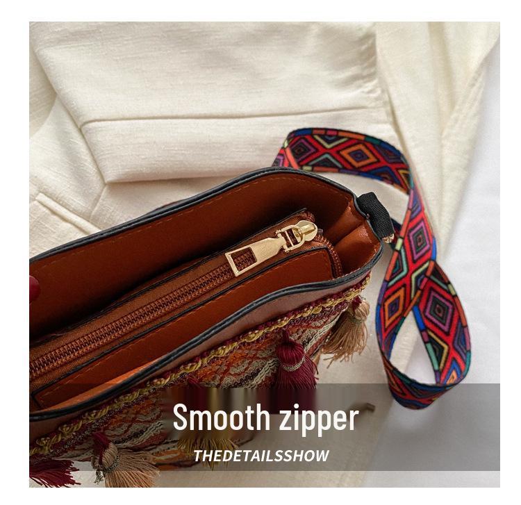 High-End 2025 Women's Ethnic Woven Tassel Crossbody Bucket Bag