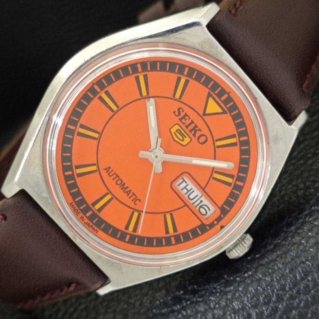 

VINTAGE SEIKO 5 AUTOMATIC JAPAN 6309A MENS ORANGE COLOR DIAL WATCH a702716-1 R210-a702716