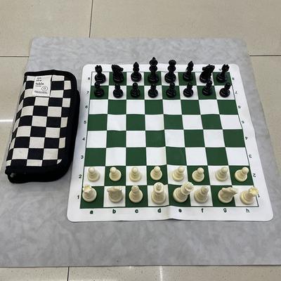 Siatka do gry w szachy Torba plastikowa Wysokość króla szachowego 65 mm Sztuczna skóra PU Szachownica około 35 cm