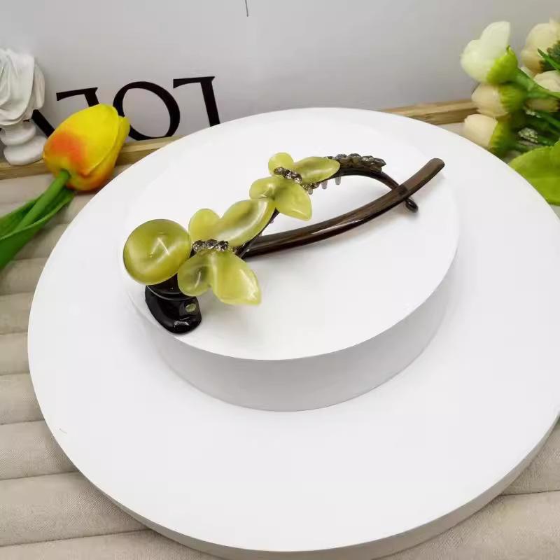 Cute and Adorable Cat-shaped Hair Clip, High-end Back Hair Clip for Women, One-piece Hairpin, Updo Hair Accessory