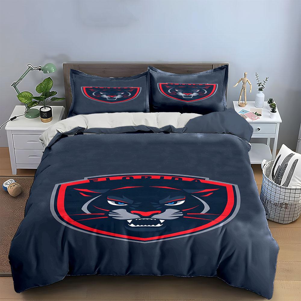 "Dark Panther Logo with Red Accents" Print Bedding Set Duvet Cover Pillowcases (1* Duvet Cover 2* Pillowcases Do Not Include Comforter)