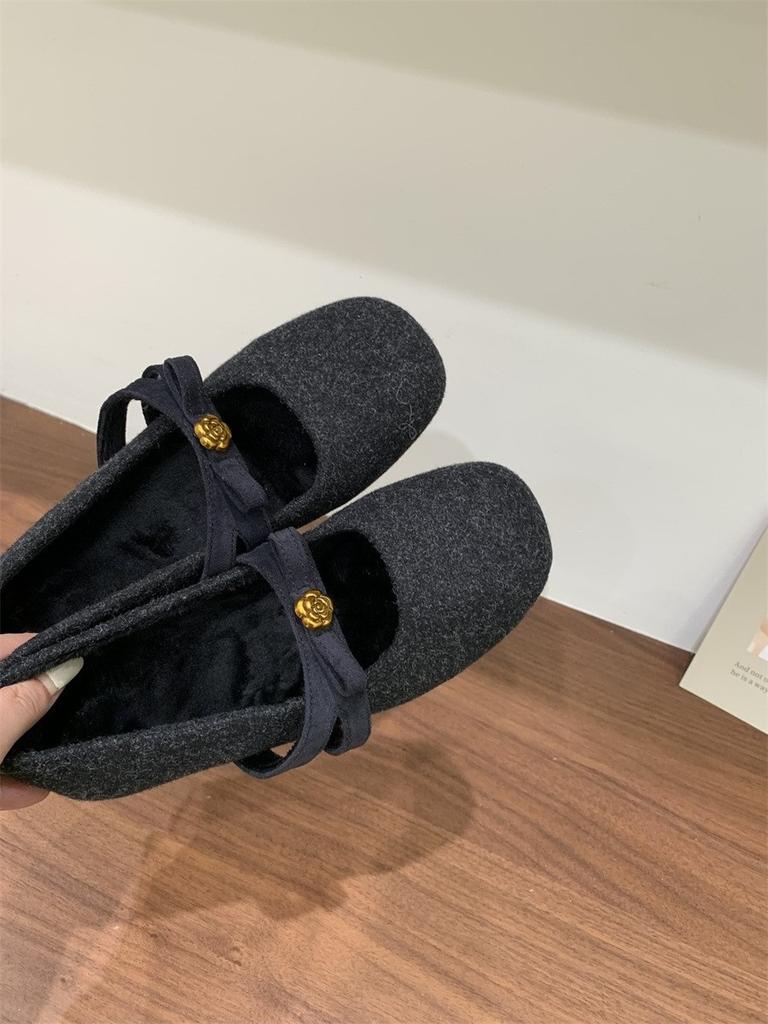 Xiaoxiangfeng Innensohle Erhöhung Mary Jane Schuhe Damen Herbst und Winter Runde Spitze Samt Warm Dicke Sohle Beanie Damenschuhe