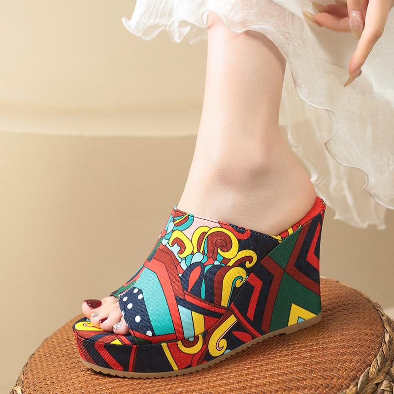 Fashion Slope Slippers Summer New Round Head Open Toe Printed Waterproof Table Cover Foot Anti-slip Wear-resistant High Heels