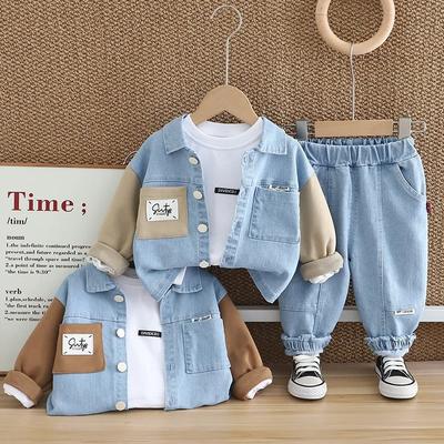 Traje de Primavera Otoño para Niños Chaqueta de Mezclilla con Cuello Solapa Bloques de Color Bolsillos Conjunto de Tres Piezas para Bebé Ropa de Moda