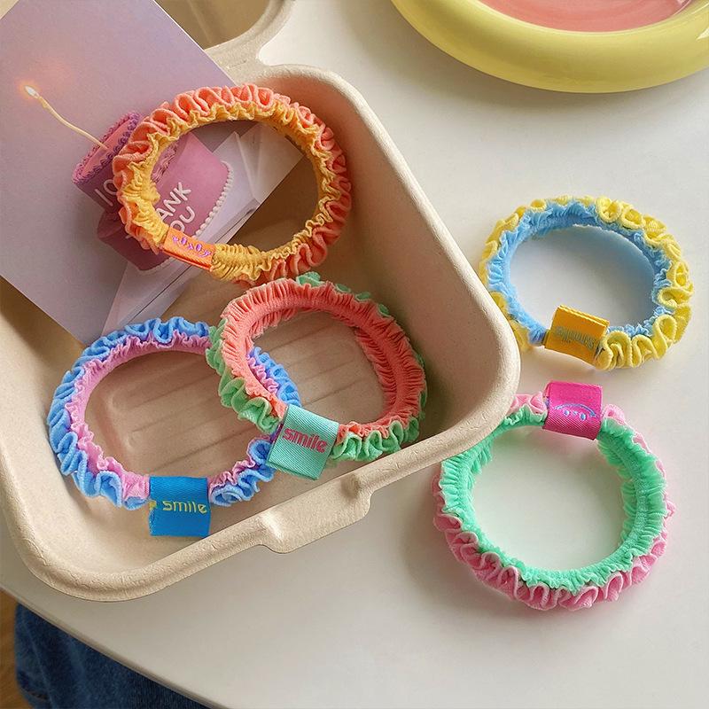 Koreańska Urocza Gumka do Włosów w Cukierkowym Kolorze z Falbankami z Koronki: Słodki, Wszechstronny, Wysokoelastyczny Dodatek do Włosów