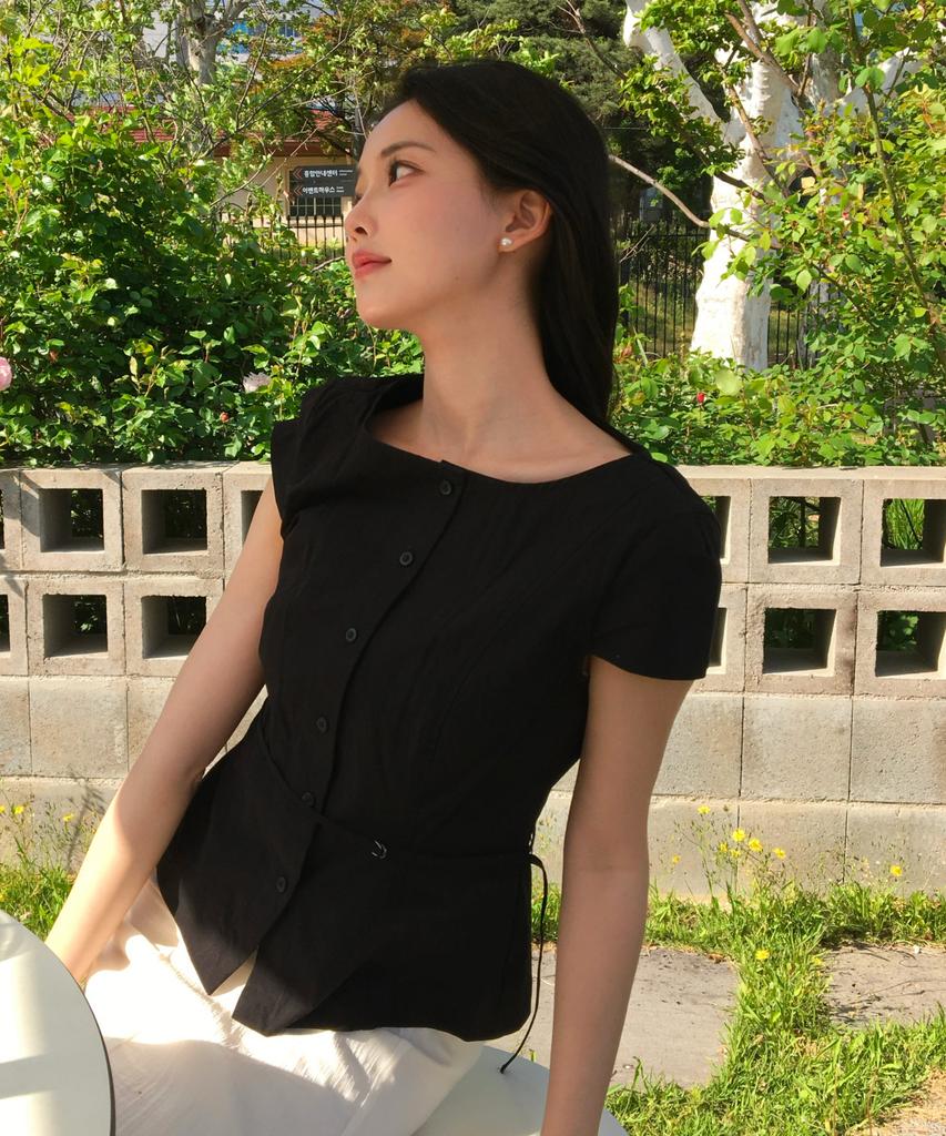 MIXXO Boat Neck Belted Blouse_Miwbwg511B