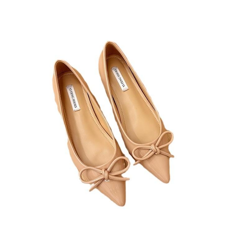 Small Soft Sole Inner Height Increase Single Shoes Women's 2025 New Pointed Bow Night Breeze Gentle Patent Leather Flats