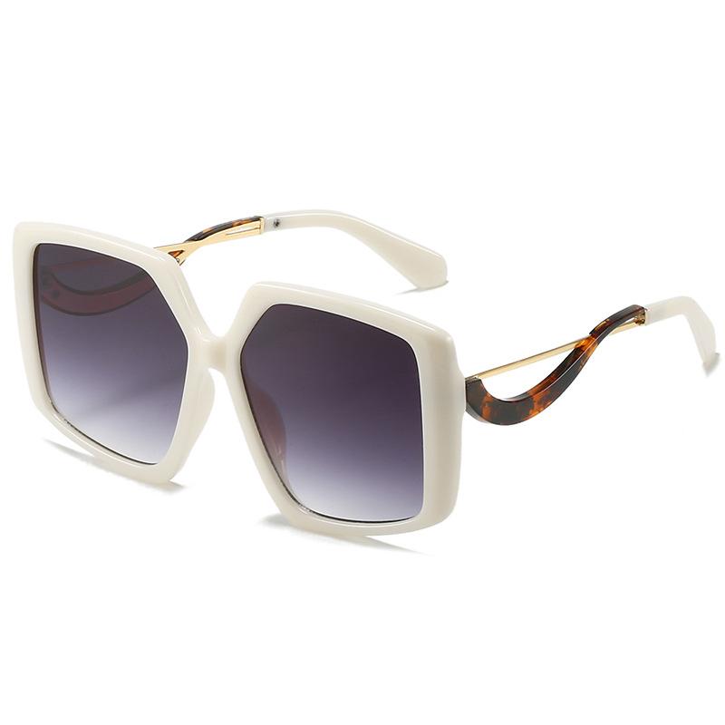 Luxury Square Sunglasses Women Brand Designer Sun Glasses Ladies Large Retro Black Eyeglasses