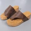 Fashion Summer Rivet Chunky Platform Slippers for Women 2025 Casual Solid Beach Flip Flops Female Plus Size Wedges Women'slippers