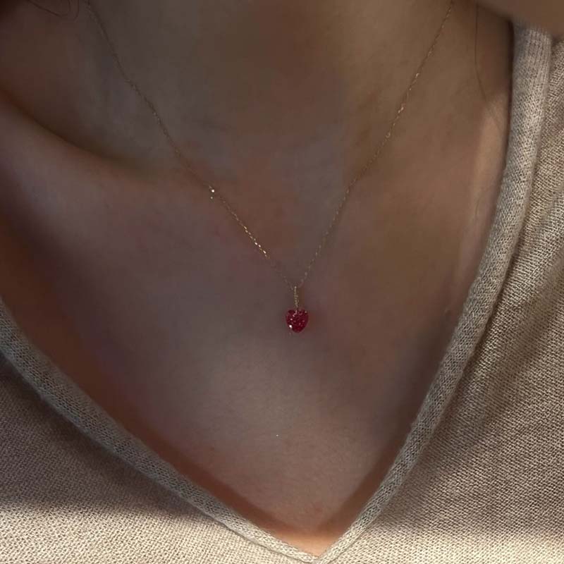 Vintage Red Zircon Heart Pendant Necklace for Women Girls 2025 New Fashion Gold Color Thin Chain Neckalces Wedding Zircon Gifts