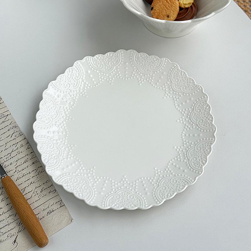 French Style Relief Ceramic Plates Household 8 Inch Underglazed Colour Dessert Dish Floral Pattern High End Exquisite Tableware