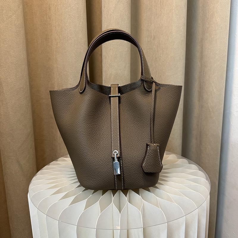 First Layer Cowhide Niche Handbag High Version Vegetable Basket Bag Genuine Leather Large Capacity High-end Sense Exquisite Bucket Bag