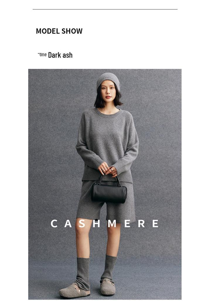 Women's Cashmere Raglan Sleeve Sweater - Winter 2026 New Arrival, Round Neck, Gentle Style, Loose Fit, Slimming Warm Base Layer.