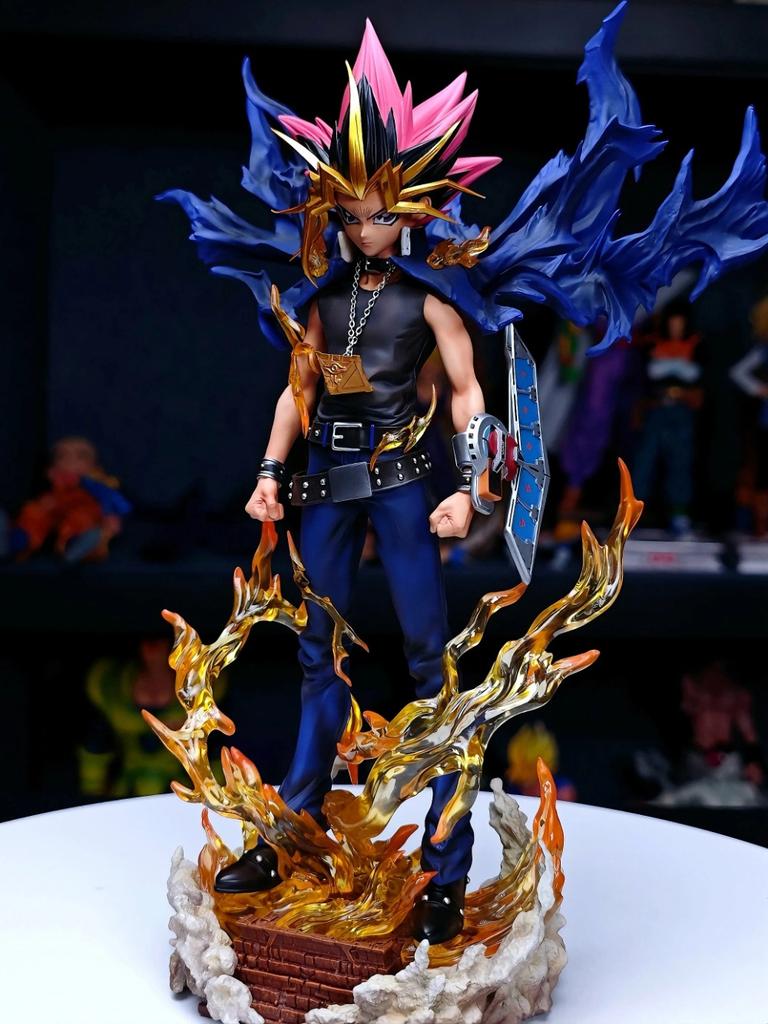 28cm/11.02in Yugi Muto Figure Dark Game Dimensional Figurine Duel Monsters Action Figures PVC Statue Collection Toys Gifts