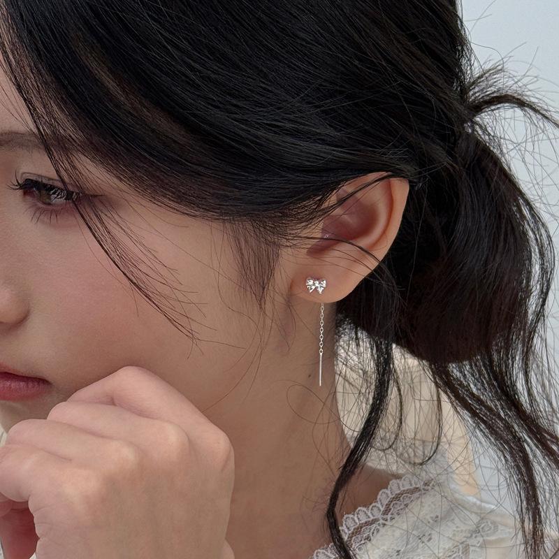 Elegant Bow Earrings for Women, Fashionable & Versatile 2026 Design, Trendy Light Luxury Accessory