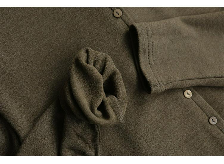 Women's Autumn/Winter Stand Collar Brushed Fabric Base Layer T-Shirt - Loose Slimming, Skin-Friendly Top